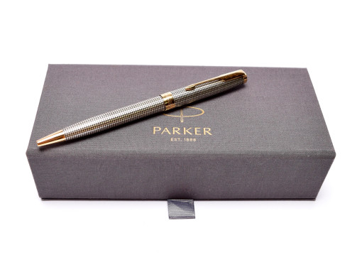  New Parker Sonnet Solid 925 Sterling Silver Crosshatch Cisele Twist Mechanism Ballpoint Pen In Box 