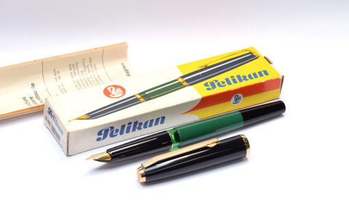 Rare NOS 1970s Pelikan M480 Export Model (MK Successor) Green & Black F Nib Fountain Pen In Box w/ Papers