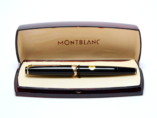 MONTBLANC No.14 Masterpiece Meisterstuck Fountain Pen