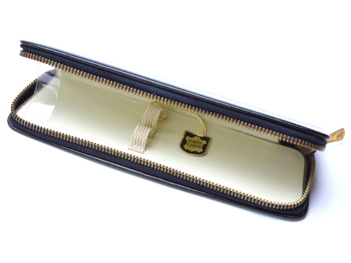 NOS New Pelikan Original Genuine Leather Black Pouch Case for 2 Fountain or Ballpoint Pens  NOS New Pelikan Original Genuine Leather Black Pouch Case for 2 Fountain or Ballpoint Pens