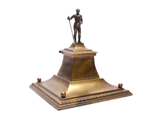 Vintage Peasant Man Solid Cast Brass Bronze Inkwell And Pen Base StandVintage Peasant Man Solid Cast Brass Bronze Inkwell And Pen Base Stand