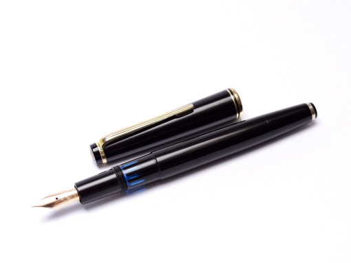 1960s KAWECO 37G / 37 Oversize Black Resin Masterpiece Fully Flexible 14K Gold Nib EF to 3B Vintage Fountain Pen