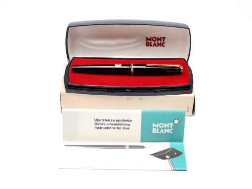  MONTBLANC Classic No. 221 Fountain Pen