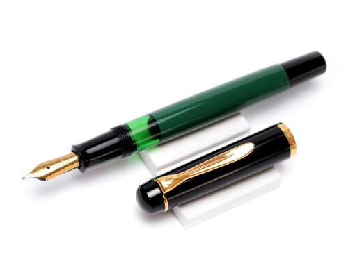 1980s Pelikan M150 Black-Green-Gold W.Germany F Fine Nib Piston Fountain Pen