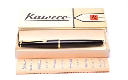 1960s NOS New in Box KAWECO 37G / 37 Oversize Black Resin Masterpiece Fully Flexible 14K Gold Nib EF to 3B Fountain Pen