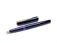 1970s Pelikan MK10 Airplane Safe Black Resin F Extra Fine Nib Fountain Pen