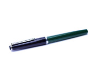 REFORM 4383 ROUND GREEN & BLACK 14K GOLD FULLY FLEXIBLE F to BB NIB FOUNTAIN PEN