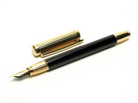 DIPLOMAT Germany 18K 750 Gold Nib Black Metallic Lacquer Fountain Pen