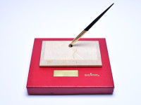 1960s Sheaffer Imperial with Desk Base Marble/Granite Stand 14K Semi-Flex EF Extra Fine Nib Fountain Pen