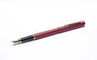 NOS 1990s Sheaffer Fashion II Model 263 Ladi's Maroon Burgundy Red Matte Finish with Gold Trim Fountain Pen Made in USA
