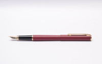 NOS 1990s Sheaffer Fashion II Model 263 Ladi's Maroon Burgundy Red Matte Finish with Gold Trim Fountain Pen Made in USA