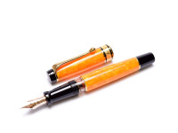 Beautiful Vintage Aurora SOLE Optima Limited Edition Yellow/Amber Orange Marble 14K Gold M Medium Nib Piston Fountain Pen