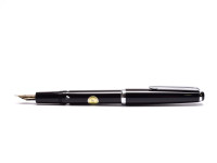 Stunning NOS 1960s Montblanc Monte Rosa Germany Flexible 14K EF Gold Nib Precious Black Resin Fountain Pen