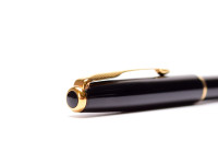 Vintage Parker Sonnet Black Lacquer & Gold Plated Trims Twist Mechanism Ballpoint Pen Made in France