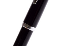 Stunning NOS 1960s Montblanc Monte Rosa Germany Flexible 14K EF Gold Nib Precious Black Resin Fountain Pen