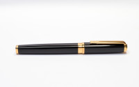 Gentleman's Pen Waterman "Ideal Black" Exception GT Black Lacquer & Gold Square Body Fountain Pen w/ 18K M Nib In Box