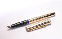 Stunning Rare Mint 1960s Pelikan M60 / 60 Type II Rolled Gold Fountain Pen 18K HEF Nib & Ballpoint Pen Set in Red Leather Pouch