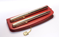 Stunning Rare Mint 1960s Pelikan M60 / 60 Type II Rolled Gold Fountain Pen 18K HEF Nib & Ballpoint Pen Set in Red Leather Pouch