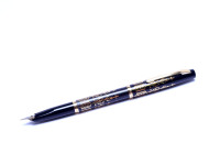 Vintage Kutsuwa Black Lacquer & Gold Plate Aerometric Converter F Fine Nib Fountain Pen