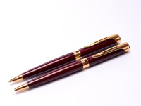 1990s Waterman L`Etalon Maroon Burgundy Red Lacquer & Gold Ballpoint Pen & Pencil Set - Paris France