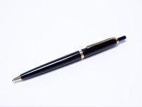 1969 Pelikan 30 (M30) Rolled Gold & Black Resin 14K EF Flexible Nib Fountain | Ballpoint and Mechanical Pencil Pen Set In Pouch