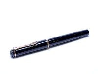 Rare 1996 Pelikan M250 Black Resin with Rare Two Hole DF "Durchschreib Fine" Carbon Copy 14K Gold Nib Fountain Pen
