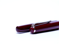 Reform 6488 Burgundy Red Nib Fountain Pen
