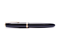 1950s PARKER DUOFOLD Senior Aerometric Made in England 14K Gold F Size Nib Black Celluloid Fountain Pen
