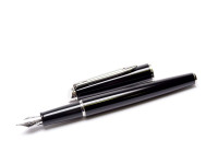 1990s Waterman Hemisphere France Black Lacquer & Chrome Silver Cartridge/Converter PT Medium Nib Fountain Pen In Gift Box & Cards