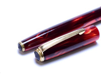 1960s CENTROPEN LADY Celluloid Deep Pearl Amber Red & Brown Flexible 14K Nib Fountain Pen