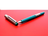 Vintage Geha 705 Turquoise Green & Silver Stainless Steel A NIb Cartridge Fountain Pen
