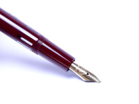 Reform Germany 4328 Burgundy Bordeaux Maroon Red Piston Fountain Pen