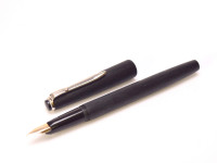Rare Unique 1980s Reform Germany Matte Brushed Black & Grey Makrolon Special 14K 585 KEF Nib Cartridge Fountain Pen