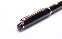 NOS 1980s West W. Germany Mint Rotring Renaissance 2nd Series Black Resin Piston Fountain w/ M Medium GP Nib