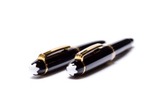 1991 Small Mini Montblanc Meisterstuck Masterpiece W. A. Mozart Black Resin & Gold Fountain & Pencil Set in Box