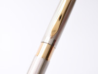  1998 Pelikan CELEBRY P595 Fine GODRON Faden Guilloche Lines Silver & Gold Plated Two Tone 18K Flex M Nib Fountain Pen 