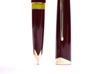Rare Mint Large 1960s MONTBLANC No.14 Masterpiece Meisterstuck Burgundy Maroon Red Resin 14K Gold EF Flexible Nib Fountain Pen