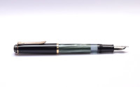 Early version 1998-2003 Vintage Pelikan M200 Black & Green Marble M Medium Nib Piston Fountain Pen