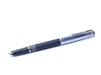 Senator Matte Grey & Silver Fountain Pen