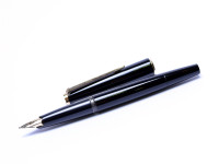 MONTBLANC No. 320 Fountain Pen Oblique Double Broad OBB 14K Nib