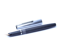 Senator Matte Grey & Silver Fountain Pen