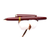 Rare Mint Large 1960s MONTBLANC No.14 Masterpiece Meisterstuck Burgundy Maroon Red Resin 14K Gold EF Flexible Nib Fountain Pen
