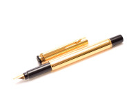 Vintage Parker Rialto M Medium size Nib Gold Plated Cartridges/Converter Fountain Pen 