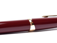 Rare Mint Large 1960s MONTBLANC No.14 Masterpiece Meisterstuck Burgundy Maroon Red Resin 14K Gold EF Flexible Nib Fountain Pen