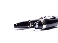 Classic Montblanc STARWALKER Precious Black Resin & Platinum Trim 14K White Gold M Nib Cartridge/Converter Fountain Pen