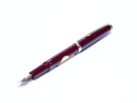 NOS Reform Germany 4328 Round Burgundy Bordeaux Maroon Red Fountain Pen
