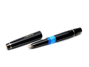 The Original 1960s True Pocket Size Black Resin KAWECO SPORT V16 EF 14K Gold Nib Fountain Pen