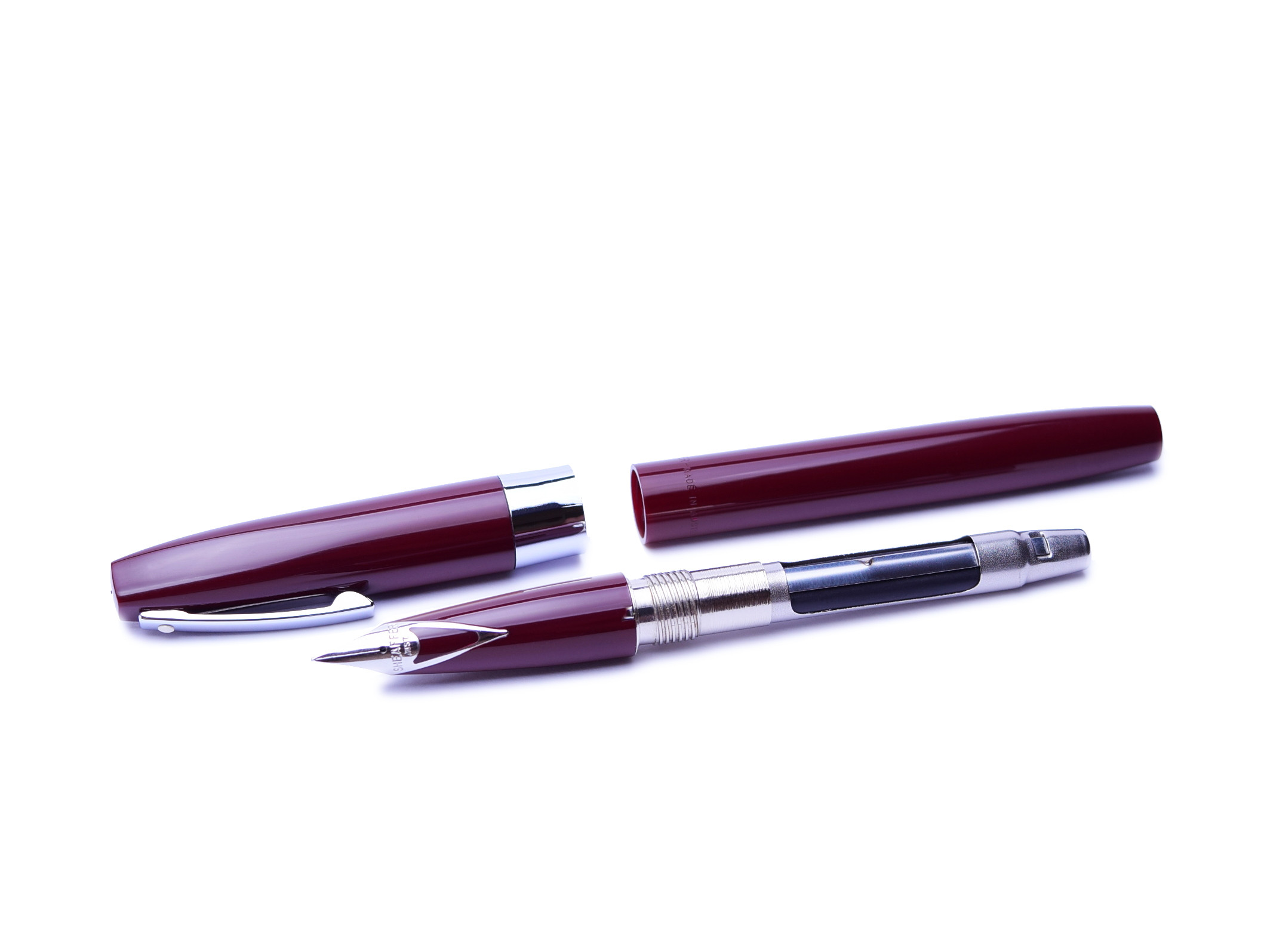 Rare 1970's Sheaffer 330 Made in Australia Fountain Pen Burgundy