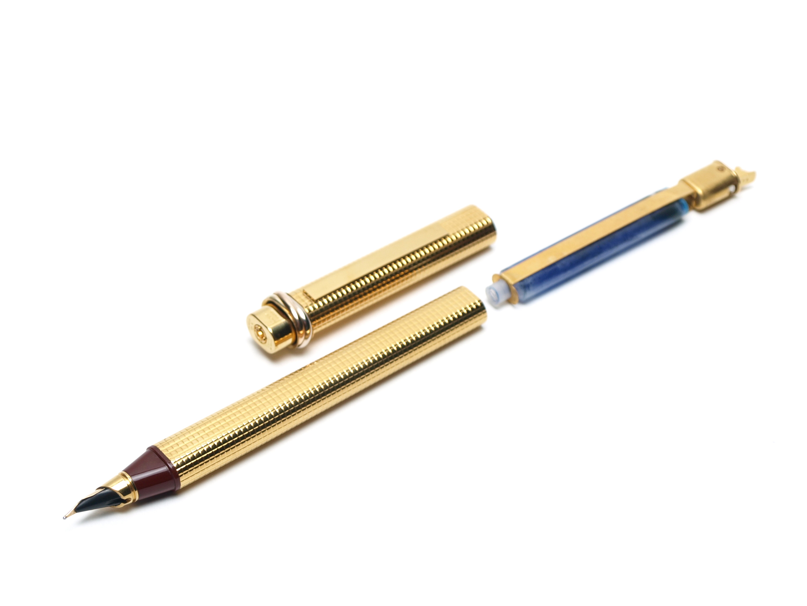 Les Must De CARTIER Vendome Crosshatch Cisele Trinity Ring 18K