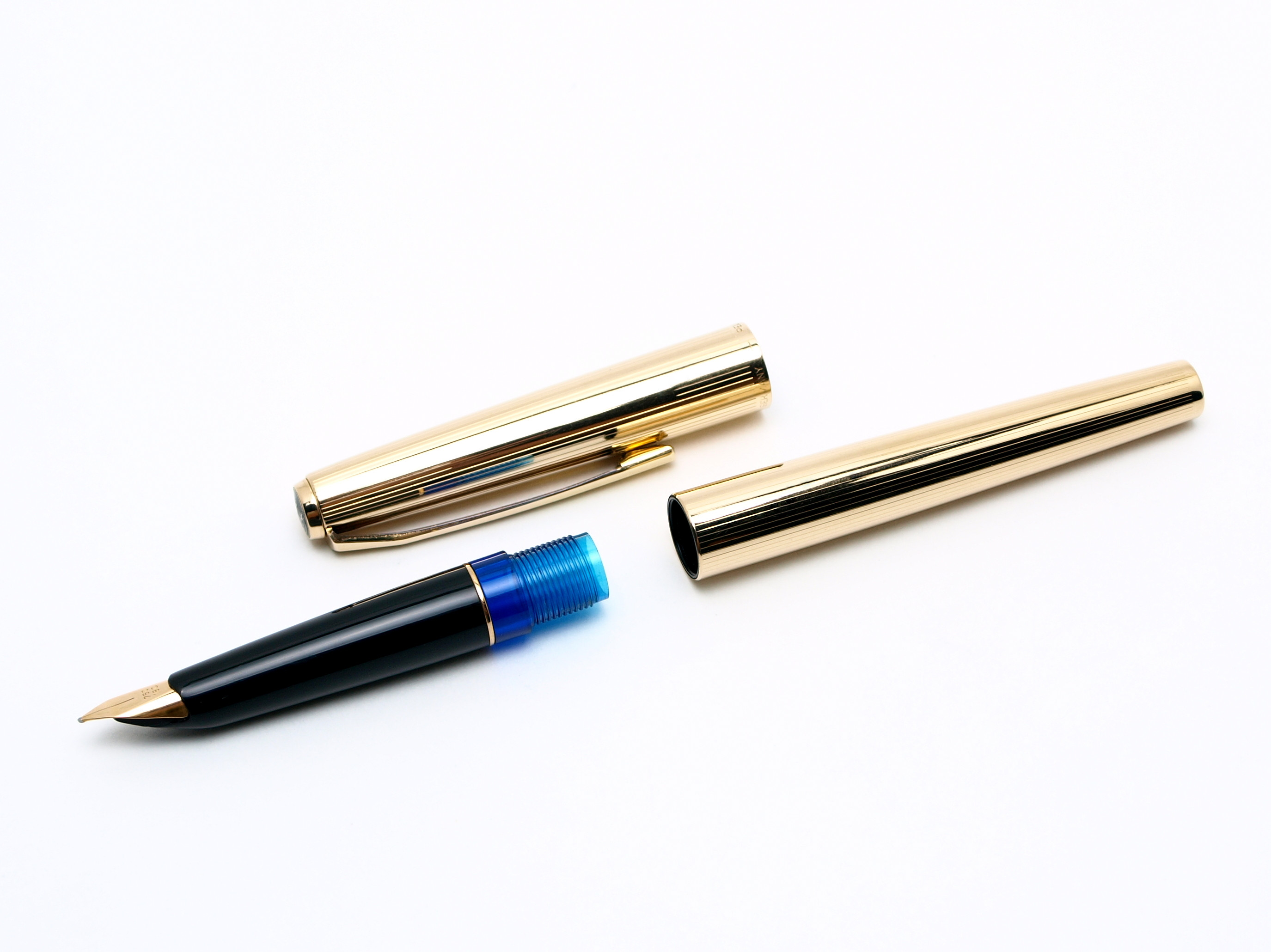 Rare 1960's Pelikan 60 M60 Rolled Gold 750 18K HF Nib